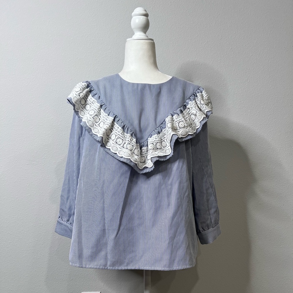 NEW Anthropologie Blue + White Stripe 3/4 Quarter Length Sleeve Peasant Top ✌🏽